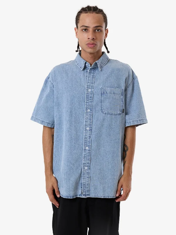 Canyon Oversize Short Sleeve Denim Shirt - Faded Rinse Indigo